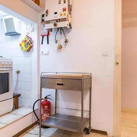 3bdr Mouraria By Lovelystay